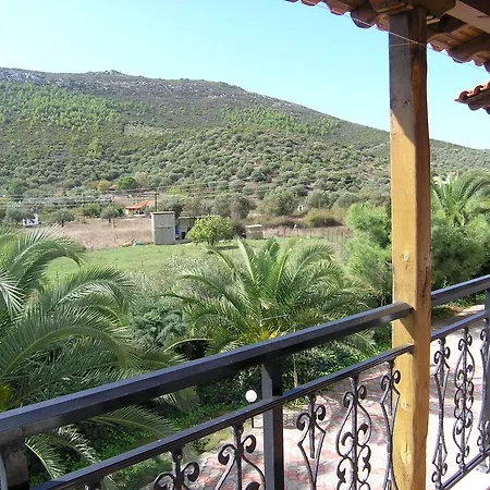 The Port Appartement Porto Koufo