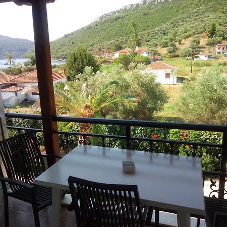 The Port Appartement Porto Koufo